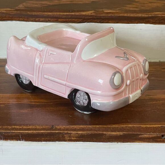 Vintage Vandor Hand Painted Ceramic Pink Cadillac Salt Or Pepper Shaker - Picture 4 of 13